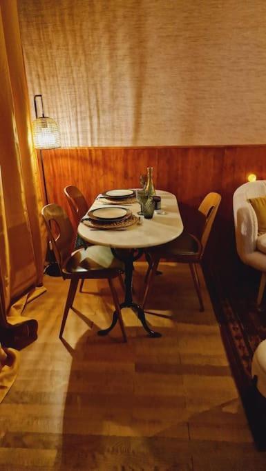 Studio 2 Pers Aux Inspirations 60S Chalon-sur-Saône Eksteriør billede