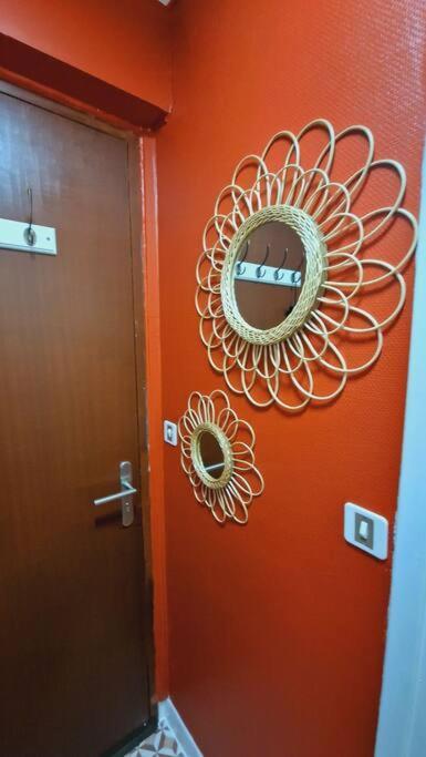 Studio 2 Pers Aux Inspirations 60S Chalon-sur-Saône Eksteriør billede
