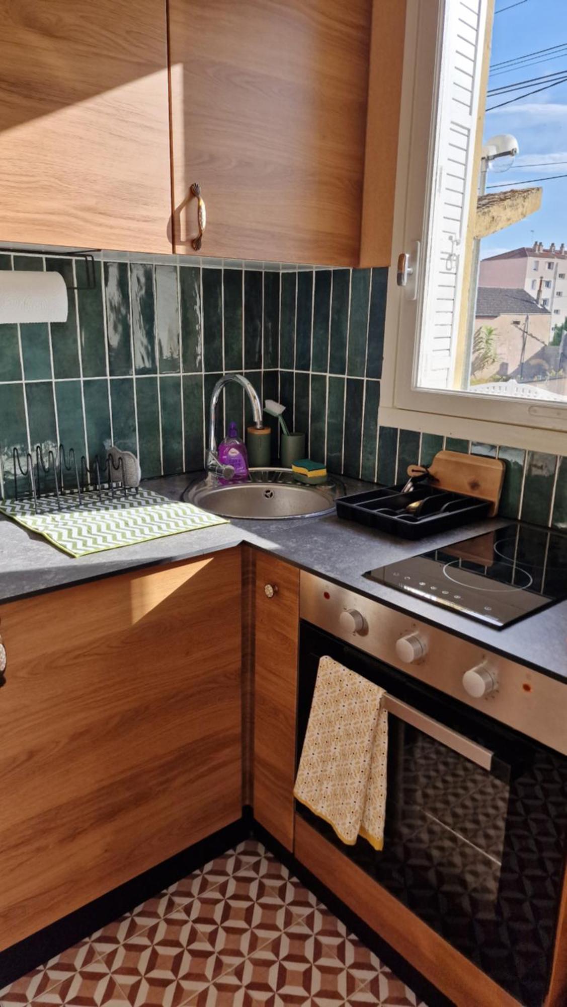 Studio 2 Pers Aux Inspirations 60S Chalon-sur-Saône Eksteriør billede